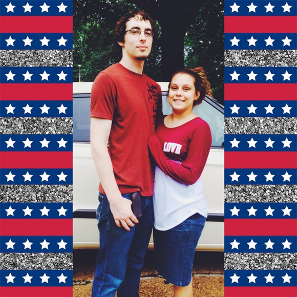 Meet your Posher, Paige - Picture 1 of 1